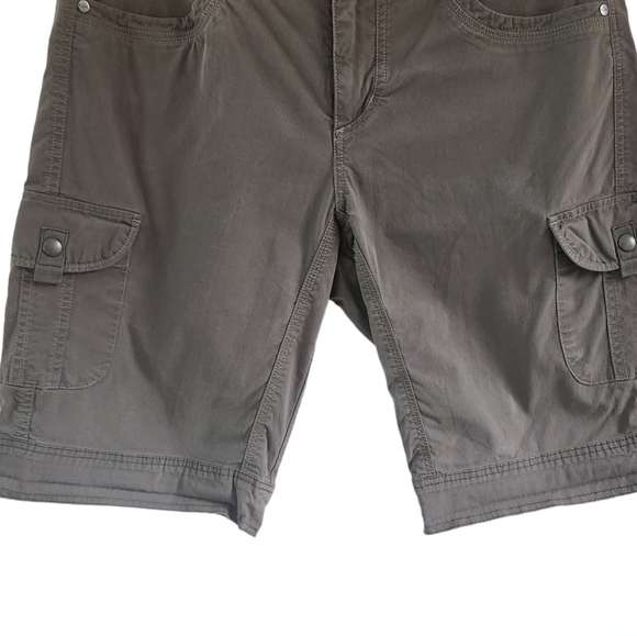 Kuhl Patina Dye Slate Olive Cargo Shorts Hiking Sport Size 10 Women - Picture 3 of 6